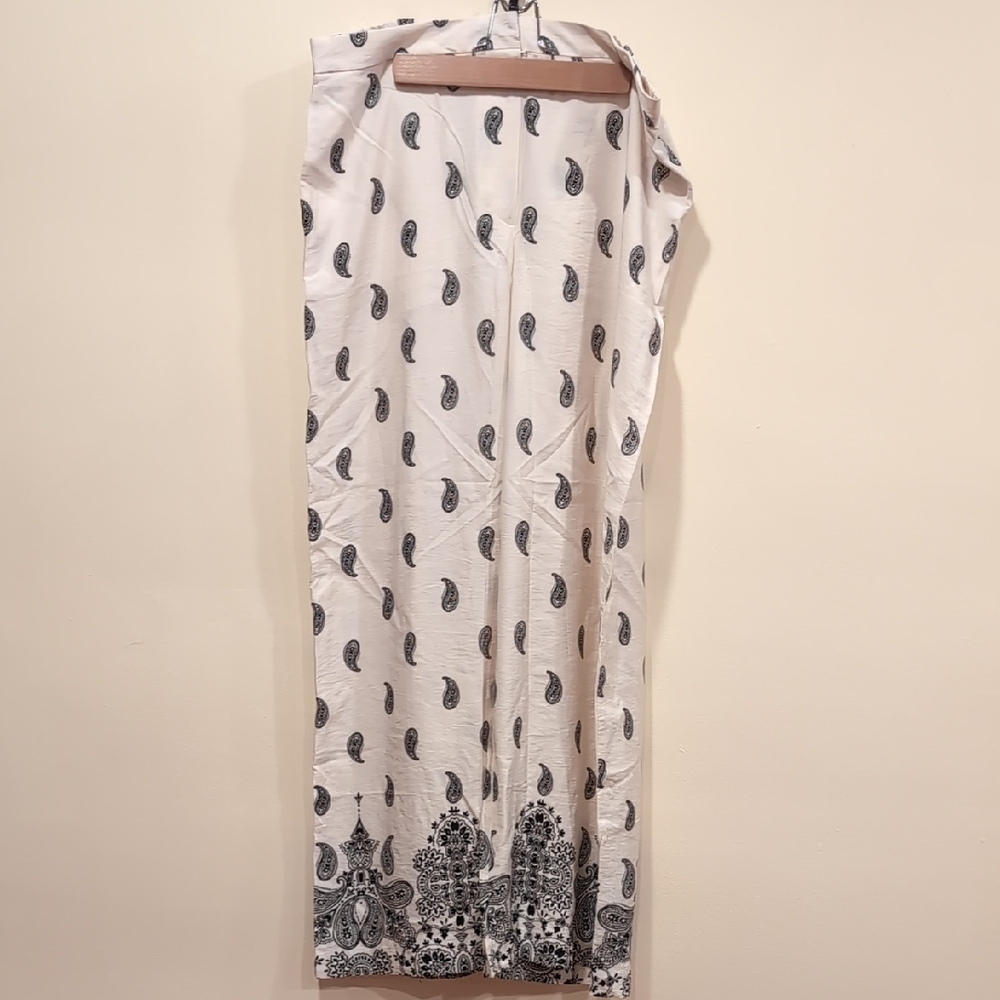 H&M Black Paisley on White Maxi Skirt